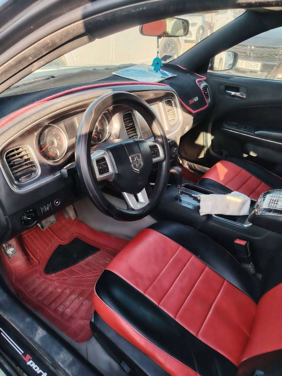 السلام عليكم جارجر للبيع موديل 14 حادث جاملغ امامي جهت السايق  وشويه شخط بل باب  سياره حداديه جديد تخم تاير جديد مكينه شادلها جديد قبل ١٠ ايام السعر 145 أو بيها مجال  مكاني بابل ***********
