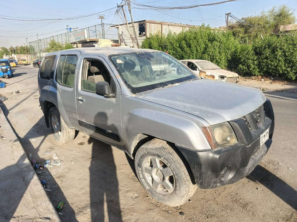 سلام عليكم سيارة نيسان اكسترا موديل2008 للبيع  مكاني بغداد عوزها ترتيبات سيارة رقم بغداد السنويه ساقطة 
رقمي  . *********** بغداد, العراق
