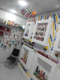 غراض محل البيع مستعجل عليه السعر مناسب كلش هاتف 07740030866