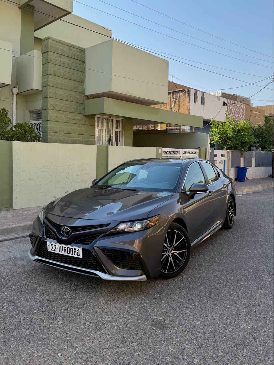 سعر مناسب وبالعافية على الي ياخذها 
كامري 2023 
مواصفات SE 
ماشية ٤٨ الف
٣ مودات قيادة : ايكو - نورمال - سبورت 
تحديد مسار 
رادار امامي 
توقف ذاتي 
وباقي مواصفات المعروفة 
سيارة بدون صبغ بدون ايرباك فقط دعامية امامية صبغ
ادامة جديدة ٤ تايرات جدد وباتري جديد وتبديلة دهن وصدر لوك سيارة مابيها دينار مصرف 
رقم اربيل باسمي سنوية جديدة ٢٠٣٠ شرط التحويل والغرامات  
السعر ٢٠٥$ 
للاستفسار *********** كركوك, العراق
