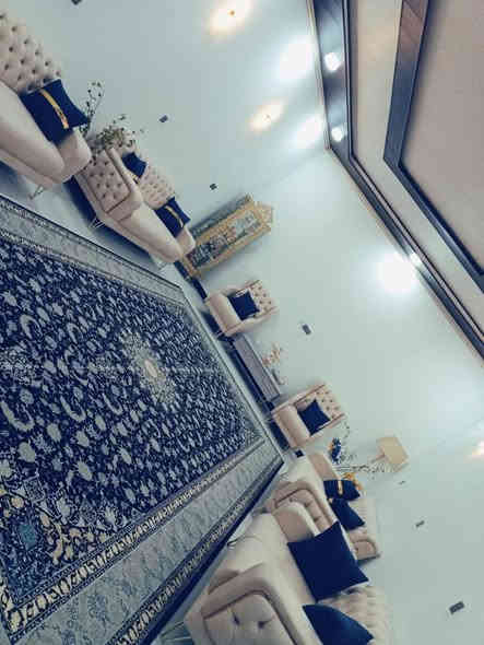 السلام عليكم… بيت للبيع في المقدادية حي العسكري صفحة الشهيد علي حمد قريب على معمل الالبان . البيت طابو صرف ركن على شارعين  بناء حديث طابقين فول مواصفات وكلش معتنين بيه ومهتمين بكل التفاصيل والصور تحكم المساحه الكليه ٢٧٨ متر بالسند و واقع حال ٣٠٠ تقريبا والمنطقه فول خدمات …
ملاحضه/ البيت مطلوب اسكان ٤٠ مليون ويتم البيع حسب الاتفاق بين الطرفين….
للطلب والاستفسار يرجى مراسلتنا على الخاص او الأتصال على الرقم *********** واتساب او زياره المكتب الواقع في حي فلسطين شارع دبي مجاور مطعم انكيدو مع تحياتي وتقديري للجميع
