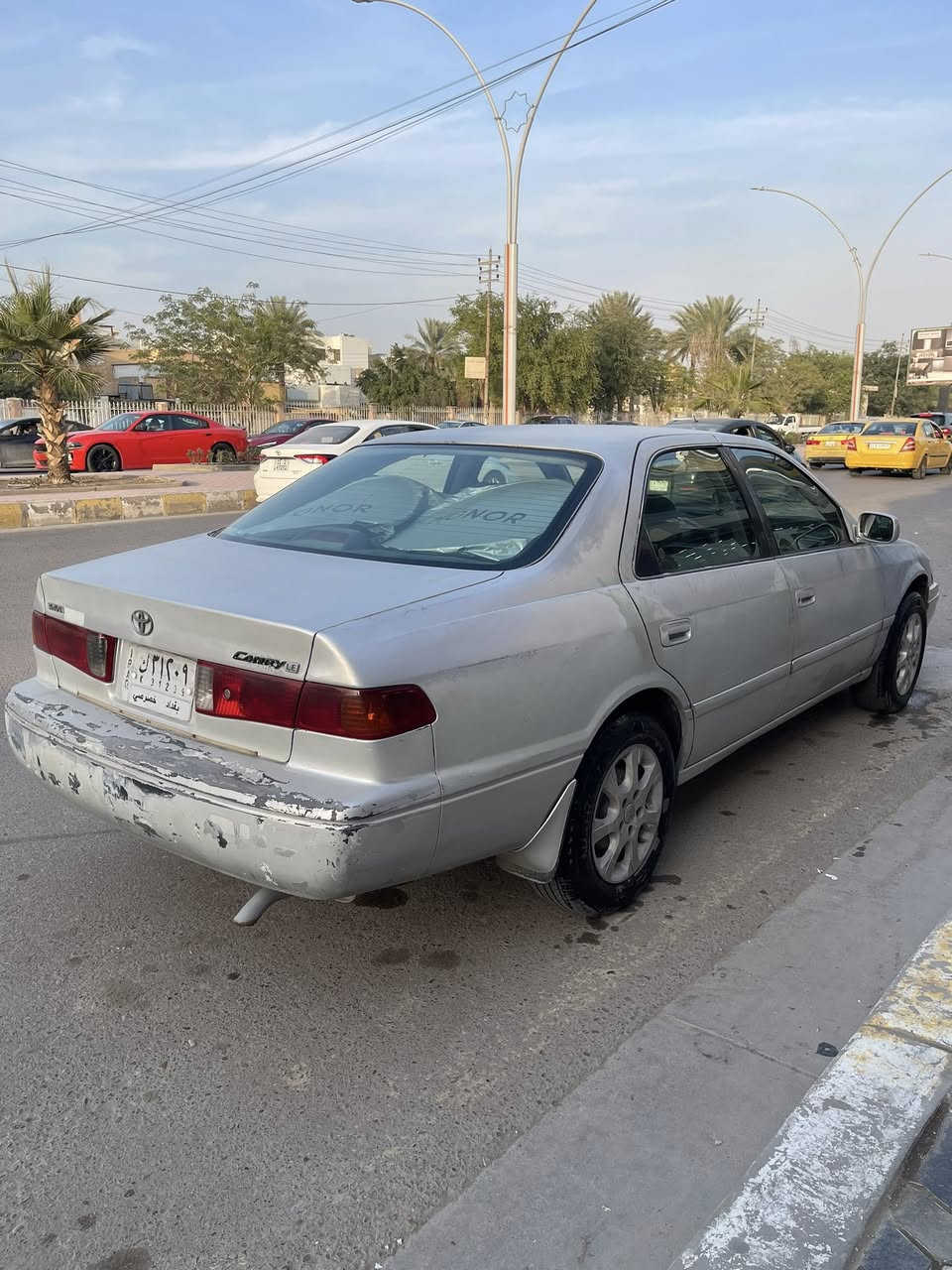 كامري 2001 
محرك 2200
وارد أمريكي 
كروز سرعة (مثبت سرعة)
حادث جاملغ جهة اليمين (عكس السايق)
رقم بغداد بأسمي تنتهي السنوية ٢٠٢٨
تبريد 
تخم تاير جديد
باتري جديد 
محرك حاوية(جديد)
السيارة اللون فضي سلڤر (السيارة جاهزة فقط تحتاج صبغ )

السعر ٧٠ ورقة وبيها مجال 
للتواصل الاتصال 
***********
