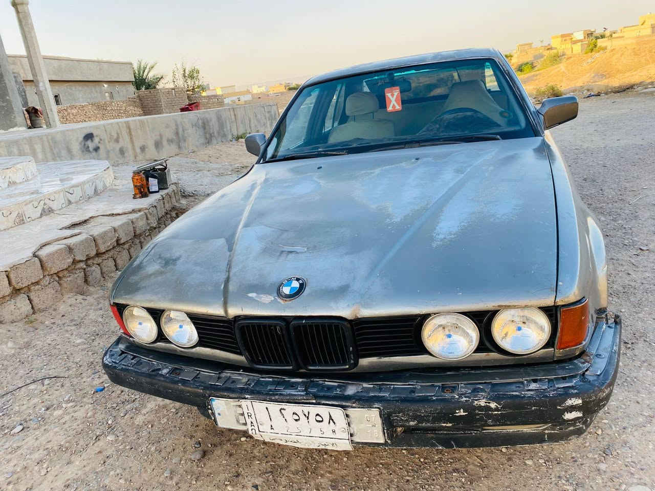 BMW
السلام عليكم

1991
كير شرط 
محرك شرط 
كهربائيات كاملات ونظيفه 
رقم انبار مشروع وطني شرط التحويل 
حجم 735
السياره ما يعوزها شي تشغل وتمشي 
استفسار ***********
