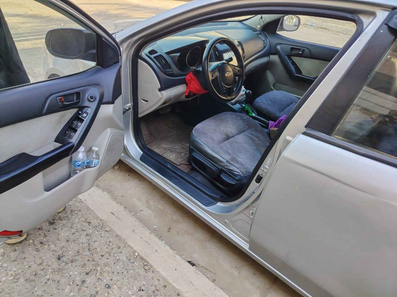 كيا فورتي ٢٠١٠ مصبوغة حزام محرك ٢٠٠٠ رقم بغداد الجديد السعر ٨٥ ورقة وبيها مجال مكانهة بغداد حي الجهاد
مكلف بالنشر ماعندي تفاصيل عنها رقم صاحب السيارة 
***********
