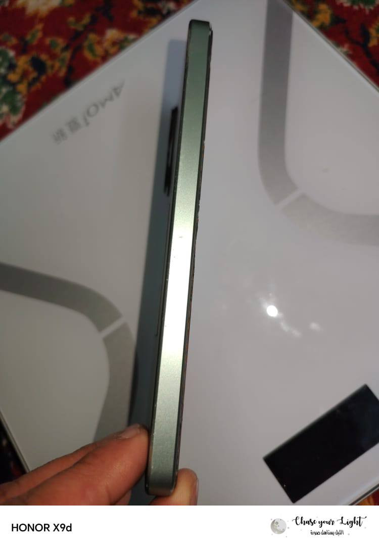 السلام عليكم
Poco X7 pro  ذاكرة 256gb العشوائية 16gb
بطارية 5200mah 
جهاز نظيف جدا استعمال شخصي والشاشة مابيها شي فقط لصقة الشاشة متضررة وعلى مسؤوليتي اي شي بي 
سعره 400 الف وبي مجال بسيط 
***********
متوفر واتساب
