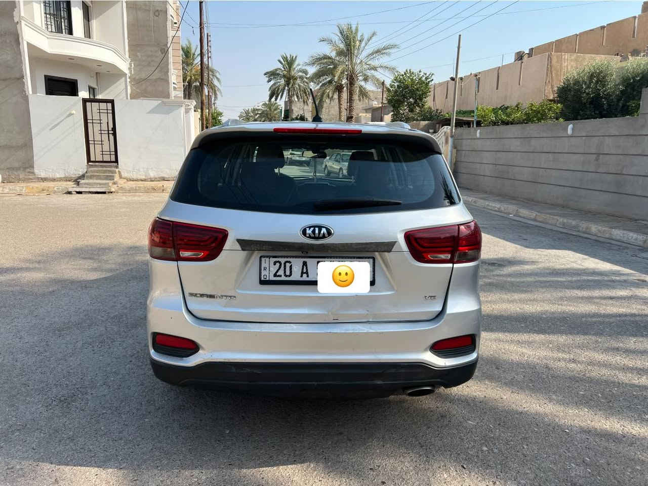 بسم الله الرحمن الرحيم 
سيارة سورنتو وارد امريكي موديل 2020 
رقم انكليزي ديالى باسمي مشروع وطني سنوية جديدة 
محرك ستة سلندر  V6
سبعة راكب
قطعتين تبريد 
تحكم ستيرن جهتين 
مثبت سرعة 
مود درايف 4 وضعيات قيادة 
1.الطبيعي 
2.الاقتصادي 
3 السبورت 
4.الذكي 
محرك + كير ما مفتوحات ع وضع الشركة 
حدادية وصدر السيارة جديد  
تايرات جدد
ماشية 57460 مايل قابل للزيادة 
سيارة كلين بدون صبغ فقط بارد 
صور حادث وصور سونار مرفوقات بالمنشور 
السعر. 225$ قابل للتفاوض
مكان سيارة ديالى المقدادية حي المعلمين 
رقم ***********
