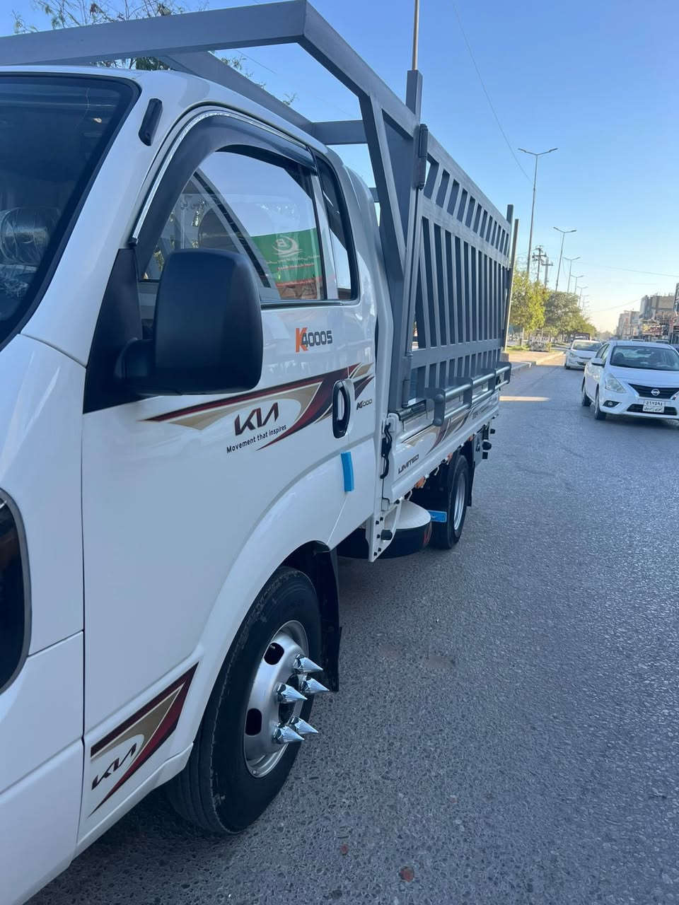 سلام عليكم فحل موديل 2024 كفاله بيه بس الغد امبدل صوب العبري سياره حلوه وجاهزه العمل السياره ابسمي السعر 195وبيه مجال المكان نجف اتصل ع رقم ***********
