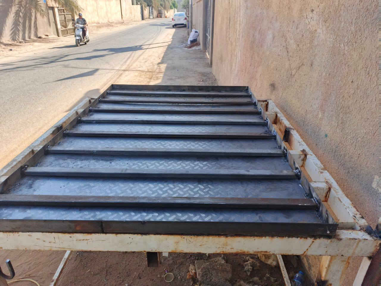 السلام عليكم ورحمه الله وبركاته تفصال بديات ودعاميات وارضيات وصناديق ستوته وسقايف ويوجد تعمير من الصفر عنواني البصره ابو الخصيب باب سليمان رقمي للتواصل 
***********
