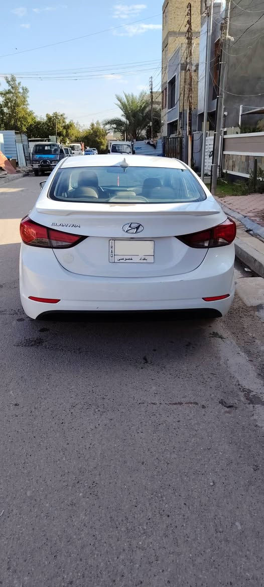 السلام عليكم النترا 2016 امريكي محرك 1800دوش ماشية 81 الف ميل، حادثهة كما في موضح بالصور، خمسة ويل كب، قاعدة فيت بم احتياط مع السيارة المحرك بحالة جيدة جدا و الكير مسويلة تغيير فلتر و هايدروليك يعني كأنما جديد و مداريهة بانزين محسن و بالدهن، داخل السيارة نظيف والكشنات جلد، كاميرا دوارة مع وجود ملاحظات بالبدي و تقشرات بالصبغ، السعر 117 وبيهة مجال للشراي رقم بغداد مكاني بغداد حي الجهاد متواجد واتساب ***********
