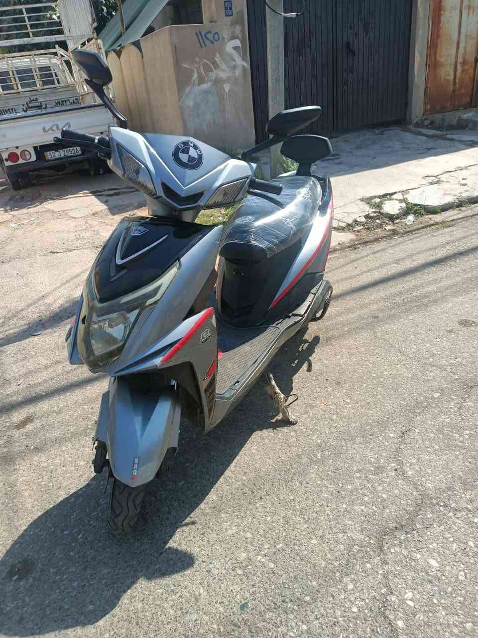 دراجه خمسه باقي دبل كهربائياتك كلها شغاله السعر 450 وبي مجال تواصل على هذا الرقم *********** بي واتساب
