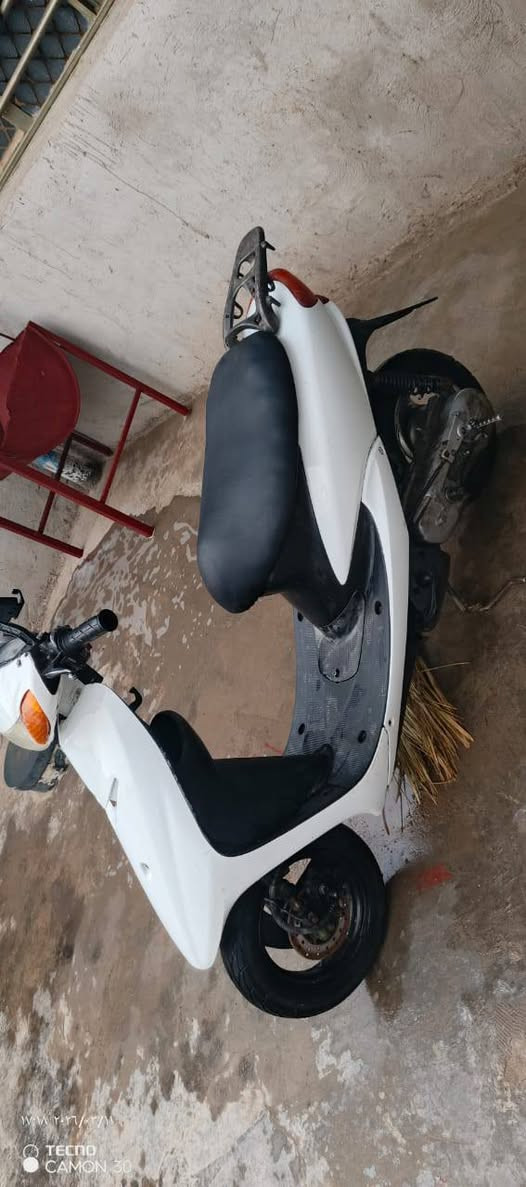 دراجة عصفورية 60 للبيع نضافة فول السعر 250 وبيها مجال 
استفسار خاص 
او واتساب ***********
