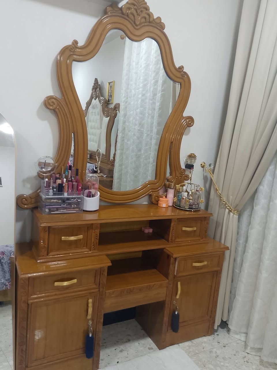 غرفه نوم للبيع مشتريتهة صار اقل سنه بمليون و500اريدهة بمليون و200وبيهة مجال مكاني بغداد


**إذا كنت صاحب هذا الإعلان وتريد حذفه لأي سبب، رجاءا أرسل رسالة إلى الدعم الفني**