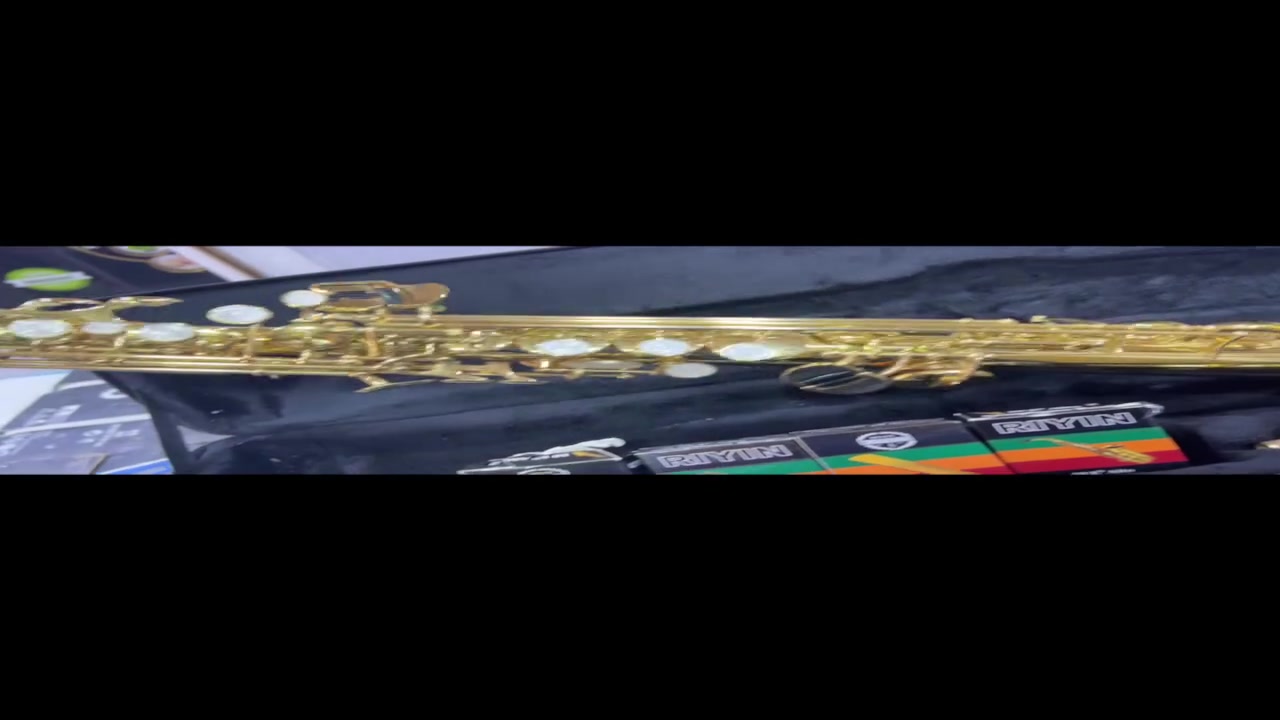 أتوفر ساكسفون جديد غير مستخدم  لوك شركه مكاني.  بغداد الشعب مقابل. سوق شلال. 
*********** 
ويوجد توصيل.
