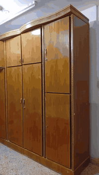 غرفة صاج • نظيفه • للبيع