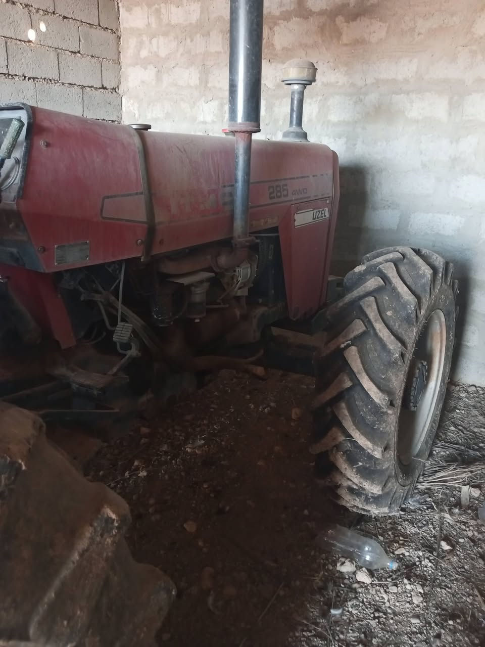 ايراني للبيع موديل 2013 بي خيط بخار رقم وسنويه السعر اتصال على ***********
