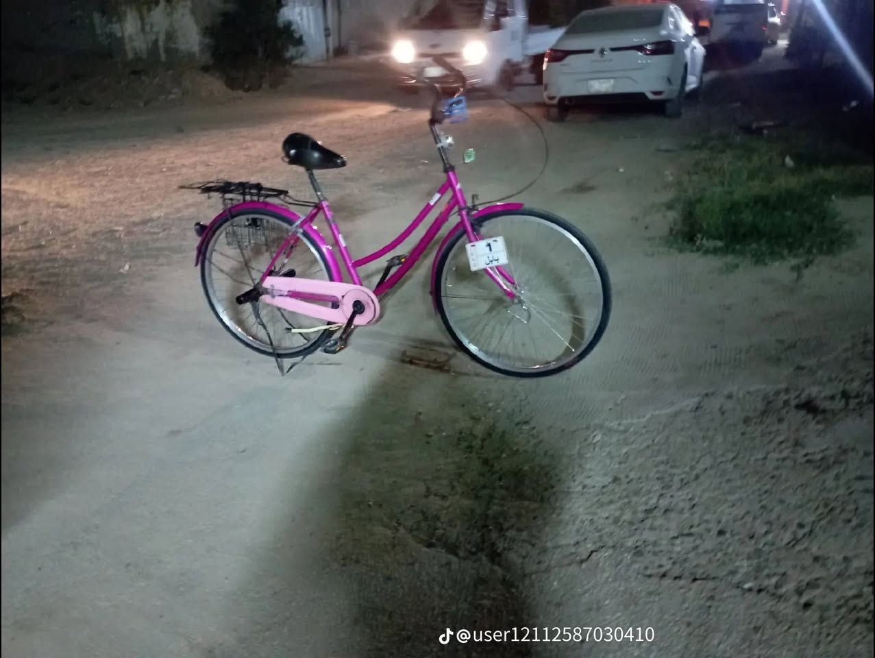 السلام عليكم بايسكل للبيع موديل 2020 وسعر 80 وبي مجال مكان بابل حله ابو غرق


**إذا كنت صاحب هذا الإعلان وتريد حذفه لأي سبب، رجاءا أرسل رسالة إلى الدعم الفني**