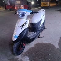دراجه ماكس عدله كامله مكمله كله ما نقصه شي بس  باتري كهربيات كله شغاله...