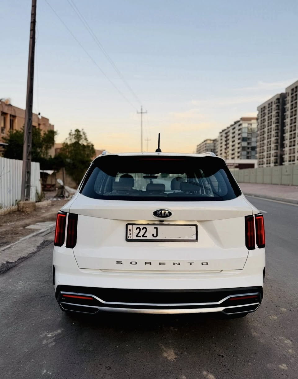 سلام عليكم سورنتو 2021 خليجي السعر 250 بيع او مراوس حسب القناعة رقم اربيل جديد بسمي
السيارة على ايدي نايلون شركة بعدة بيها  رقم اربيل بسمي 2500 خليجي كير مكينة على وضع الشركة بلاديات فول عدة البنرامة وهواي صارف عليها كماليات من ارضيات  وتغليف داخل نايلون حراري  ولصندوك 
مواصفات 
بصمة 
تشغيل عن بعد 
مري شفط 
داخل لونين 
جلد بلادي 
7راكب 
كشنات كهربائي قلاب 
تبريد بيانو شاشة 3قطع مركزي 
اشاير بل مري 
شاحن واير ليس 
منافذ طاقة خلفية امامية 
أنار محيطية مخفية 7 الوان 
لايت زنون +كشافات 
اوتو لايت 
نضام نزول وصعود منحدرات 
مود درايف 
شاشة كار بلي +كامرة دوارة 
حساسات خلفي +امامية
مثبت سرعة 
سيارة مكفولة من الصبغ وضربة بيها طخة بل باب  وشخط بل دعامية على وضعها منزل صورتها مع سونار 
مكاني حي جهاد اربع شوارع 
***********
