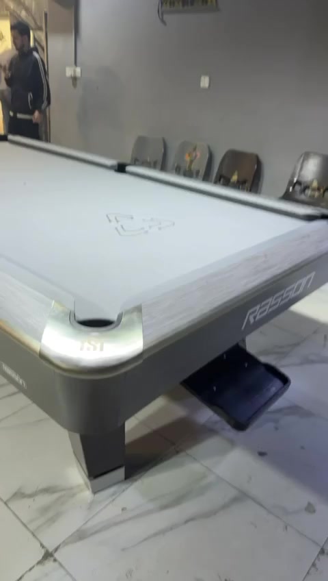 طاولات رايسون جديد..ومستخدم كامل تجهيز وملحقاته الاستفسار *********** أو واتساب🖖 🤫
