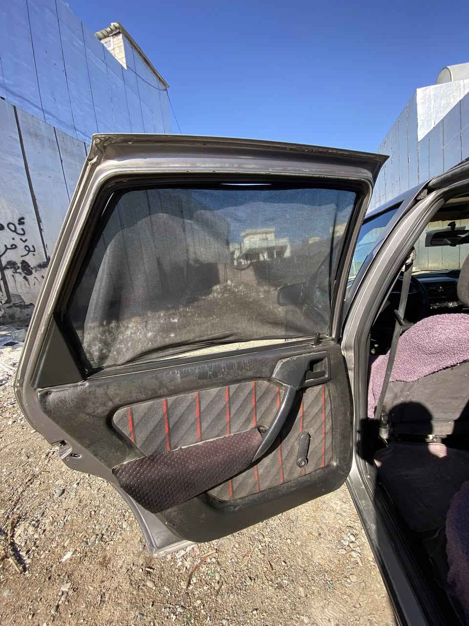 ۆپڵ بکترا /١٩٩٢/مەکینە/١٦/قایشپان/سەنەوی /***********/وەتسئەپو  ڤایبەری لەسەرە /$٢٠ ماجال
