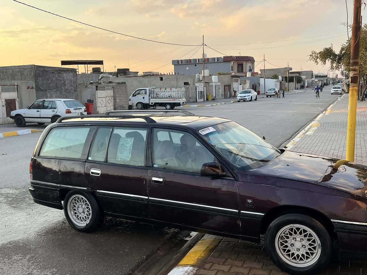 للبيع اوميكا استيشن لون باذنجاني بيها جلح سقف سلايت گير عادي موديل 92 مشروع وطني سنويه جديده لحد ٢٨ رقم كركوك الماني دفتر بانزين بيها حجم 20 بلادي ويل كروم بلادي شمسي المحرك والگير والأكسل شرط اربع تايرات أخو الجديد صدر شرط باتري جديد كهربائيات كلها شرط والظفيرة جديدة فقط بيه طخه من كدام جاملغ طرف سكن صاحب السنوية في كركوك شرط التحويل السعر (25)بيه مجال الاتصال على الرقم  ***********
