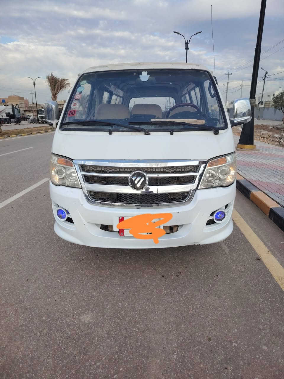 السلام عليكم فتون للبيع  موديل 2017سياره  مكينه ياباني 2500مجاول  وكير جدد  سنوية عضم  عاج  سعر 38وبيه مجال حك الجيه العنوان النجف كوفة مامتواجد ع الفيس الاتصال على الارقام *********** 
***********
