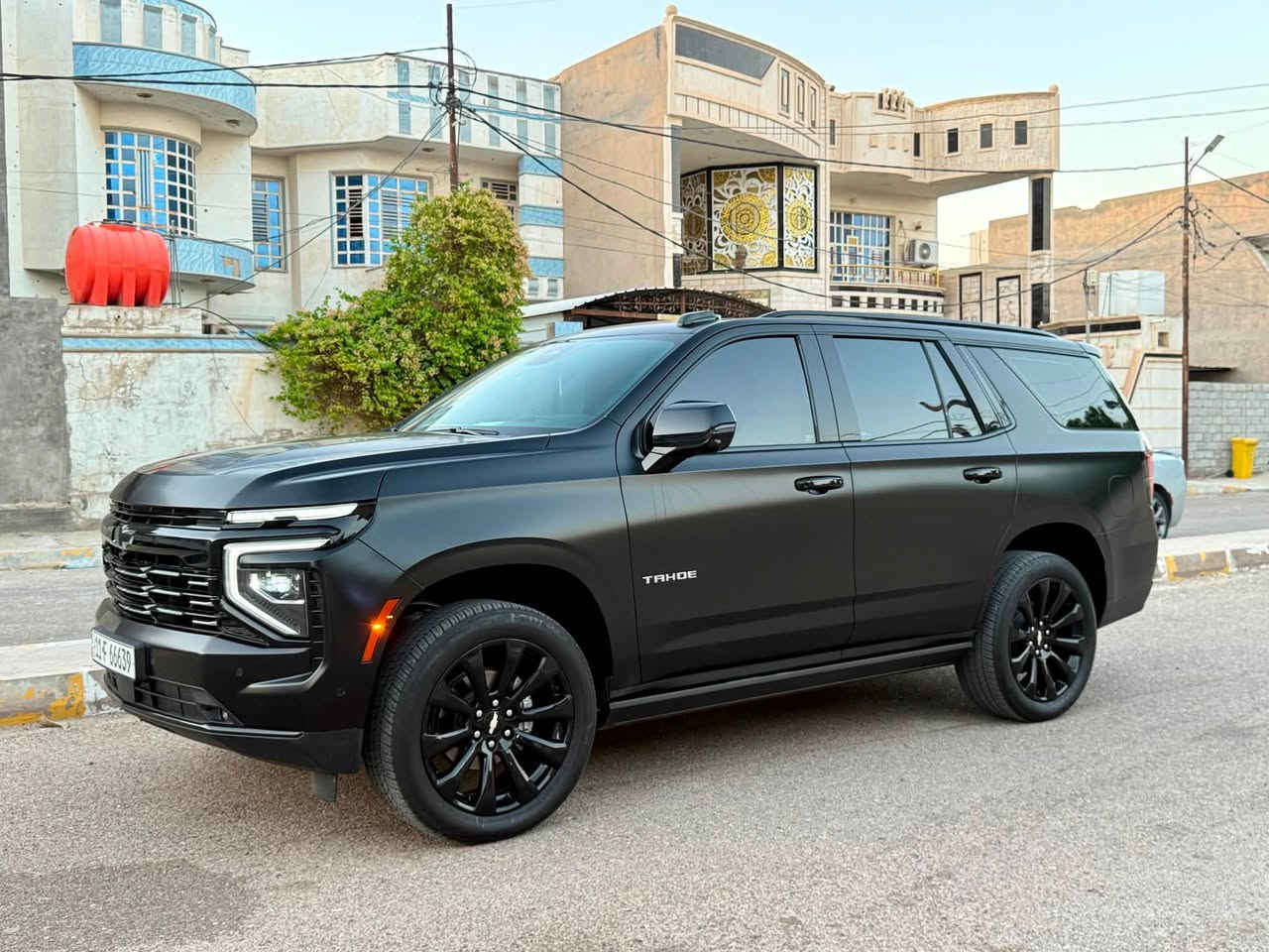 السلام عليكم
تاهو 2025 بريمير 🔰 Vip
وكالة المنصور مكفولة كفالة عامه 
فول مواصفات الشكل الجديد
بيع فقط بدون مراوس
المواصفات :
. دوسات كهرباء
. داتاشو 
. رادار امامي 
. قيادة ذاتيه
. توقف ذاتي R 
. جكات 
‏. Auto Start Stop
. شاشة وسطية دجتال
. كشنات وتطعيمات جلد لون ابيض مميز + خزن ميموري + تدفئة تبريد 
. سقف شاموا اسود
. بانوراما 
. سماعات ماركة Bose
. شاشات خلفية
السيارة اني مطلعها من الشركة ع ايدي وبأسمي
ارقامها بغداد مميز 
ماشية 20 الف km
مغلفة ppf مات ضمان 10 سنوات 
مكانها الانبار فلوجة _ بغداد المنصور 
سعر 710$ وبيها مجال 
للأستفسار : ***********
*********** اتصال وا واتس اب

