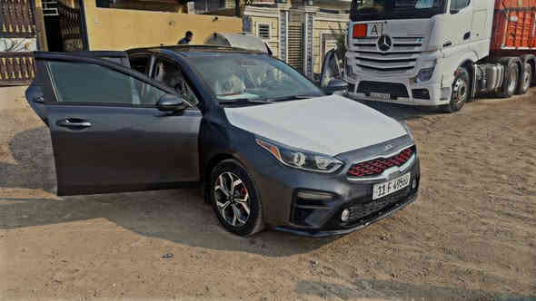 فورتي امريكي 2019 
محرك 2000 دوش 
كير At
بيها بنيد مبدل 
بدون شواصي وايرباك 
السعر 150$ وبيها مجال بسيط
***********
