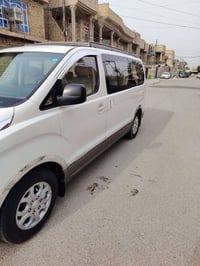 ستاركس موديل ٢٠٠٩ مكينة وكير وكسن مكفولات مكفولة من صبغ رقم ديالي ٠٧٧١...