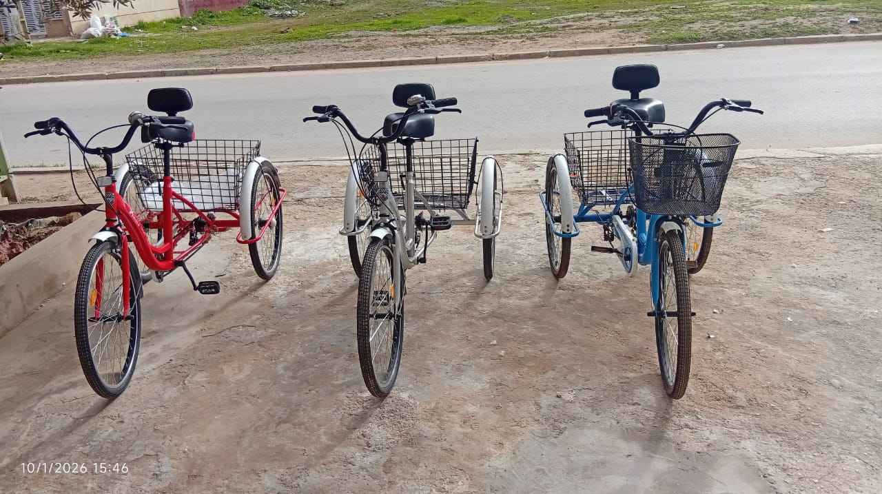 [6/‏1, 17:05] youssefghkhn: لأول مرة في المغرب ✨دراجات تلاثية العجلات  ✨ 🤩

✅جودة عالية 
✅بنية قوية 
✅سلاسة في القيادة

تصميم أنيق جذاب وممتاز  
للرجال والنساء 
السلة الخلفية قوية  وصالحة للتسوق وحمل الأغراض 
وللمشاريع الصغيرة  وللرياضة والنزهة ✨

وأحسن هدية. للوالدين 🎁🥰

7 فيتاس 
العجلة 24 بوصة 🛞
جانطا المنيوم 🚲
بنو 1.75*42 🛞
تكيا لسند الضهر 💺
سلة خلفية بمقاس 54/44 🛒
تحمل وزن 150 كيلو 💪
متوفرة في 3 ألوان 🎨

التوصيل متوفر لجميع المدن والدفع عند الاستلام

البيع بالجملة والتسقيط 0695893868 الرباط, المغرب


**إذا كنت صاحب هذا الإعلان وتريد حذفه لأي سبب، رجاءا أرسل رسالة إلى الدعم الفني**