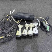 كامرات للبيع عدد 4 نضيفات يفيدن للمحلات 07828201158