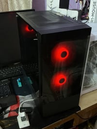 PC للبيع المعالج   AMD Ryzen 5 3500X 6-Core Processor  كارت الشاشة   N...