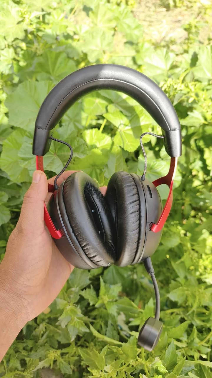 سماعات Hyper X Cloud 3 wireless 
مستخدمة قليل اوبن بوكس 
سعر 115 كربلاء, العراق


**إذا كنت صاحب هذا الإعلان وتريد حذفه لأي سبب، رجاءا أرسل رسالة إلى الدعم الفني**