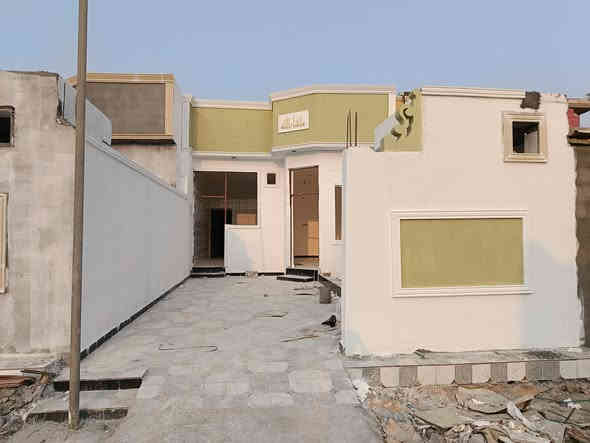 ♦️يعلن مكتب عقارات المسار
***********
عن دار للبيع 🏚️ 
في شط العرب شارع الصقر 
♦️المساحة 175
♦️بناء درجة أولى بلوك 
♦️يحتوي البيت ع غرفتين+ صاله +مطبخ + دوانيه + حمامات داخليه وخارجيه+ 

♦️السعر 72وبي مجال 
للاستفسار اكثر اتصل  
***********
نستقبل عروضكم دور سكينه وقطع اراضي في شط العرب فقط
