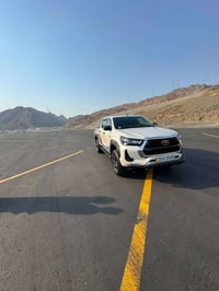 تحيه طيبه الاخوتي المحترمين هايلوس 6 سلندر 2021 ساز سيد نهرو رقم سليما...