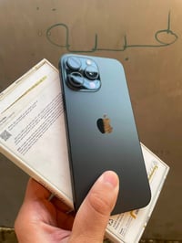 آيفون ١٦ برو ماكس • ٢٥٦ • بطارية ٨٩