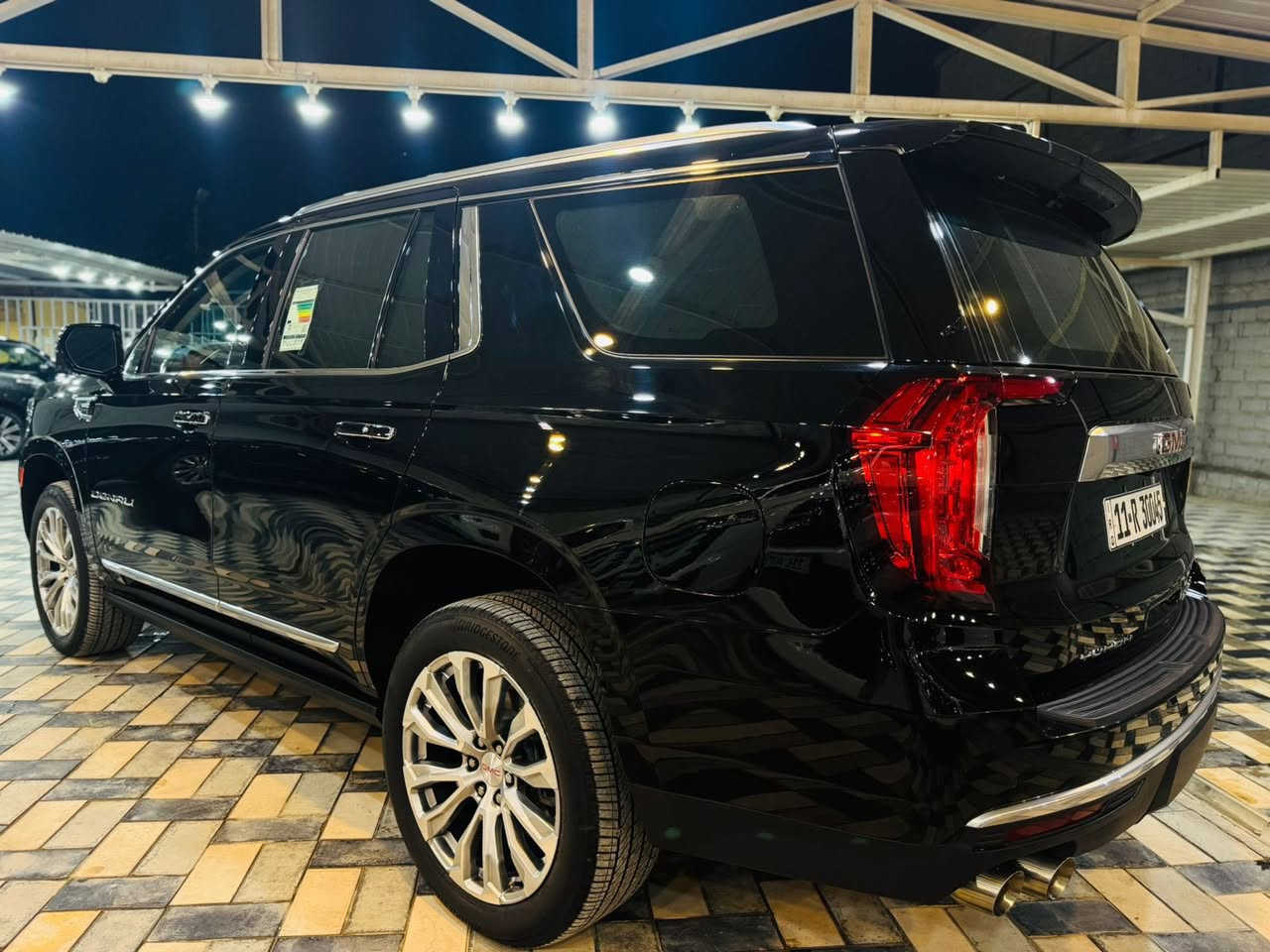 GMC 2024 
دنالي فول مواصفات.
السيارة كفالة عامه من كلشي صبغ وبارد وتبديل وكير ومكينه كلهن بحالة الوكالة 
١-كراسي كهرباء
٢-كراسي تدفئة تبريد 
٣-رادارات جانبي و امامي وخلفي 
٤-جنطة شفط 
٥- بنوراما 
٦-كشن ذاكره 
٧-مري قلاب 
٨-ستيرن كهرباء 
٩-هيتر ستيرن 
١٠-اربع بصمات 
١١-كامرات عدد ٥ 
١٢-حساسات امامي خلفي 
وباقي المواصفات المعروفة 
السيارة ماشية ٢٨ استعمال شخصي وعلى ايد وحده 
مكان السيارة النجف 
الاستفسار ***********
