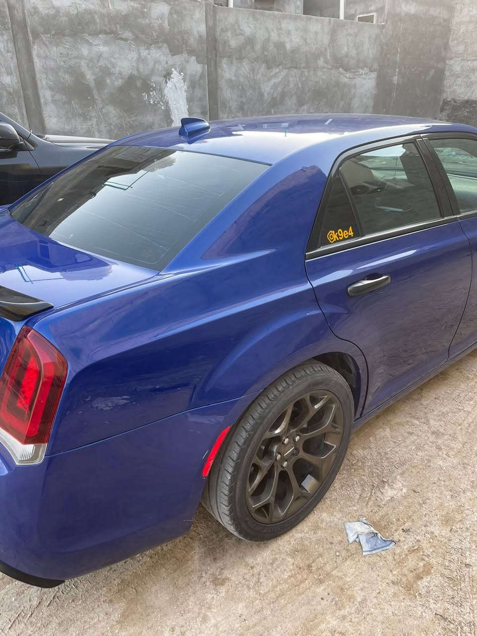 السلام عليكم
اوباما 2019 اصل اصل فئه (s) السياره فول عده الفتحه مكينه 3600 6V كفاله كير ومكينه وكص وسرقه وعشائر وانتربول داخله حاويه لون ازرك چويتي وارد امريكي  حادثها جاملغ ايسر والايمن مبدل السياره نظيفه وحلوه وهاي شوفه عينك داخل اسود مختم ب(s) شاشه جبيره تدفئه بالكشنات وبالستيرن شفتات ستيرن ايرباك البرده اليسره طاك والباقي سليم عليها ويل عنكبوت اصلي حجم 20 وتخم تاير جديد حداده نص عمر السياره عليها اضافات حلوه وبسيطه نقصها فقط كمبريسر اما القطع الباقيه كلها بدلتهن من التجاريات للاصلي مكانها بصره ***********
