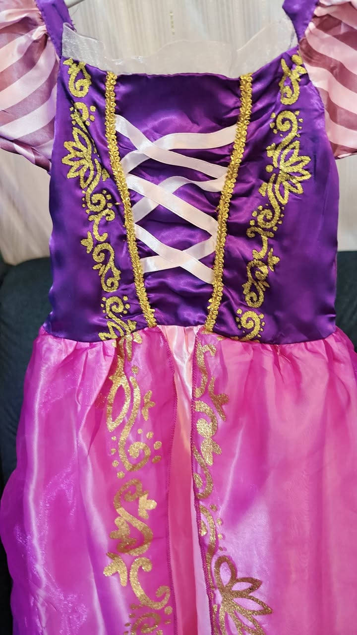 بدلات اميرات دزني🩷💜💛💚
مختلف الاعمار والموديلات 
ترهم لجلسات التصوير والمناسبات والاعياد 
وباسعار مناسبة جدا 5~10 الاف فقط 🩷🩷
بالة اوروبي غير مستخدم 👍🏻👍🏻
للحجز والاستفسار زورو الصفحة بدلات اميرات دزني


**إذا كنت صاحب هذا الإعلان وتريد حذفه لأي سبب، رجاءا أرسل رسالة إلى الدعم الفني**