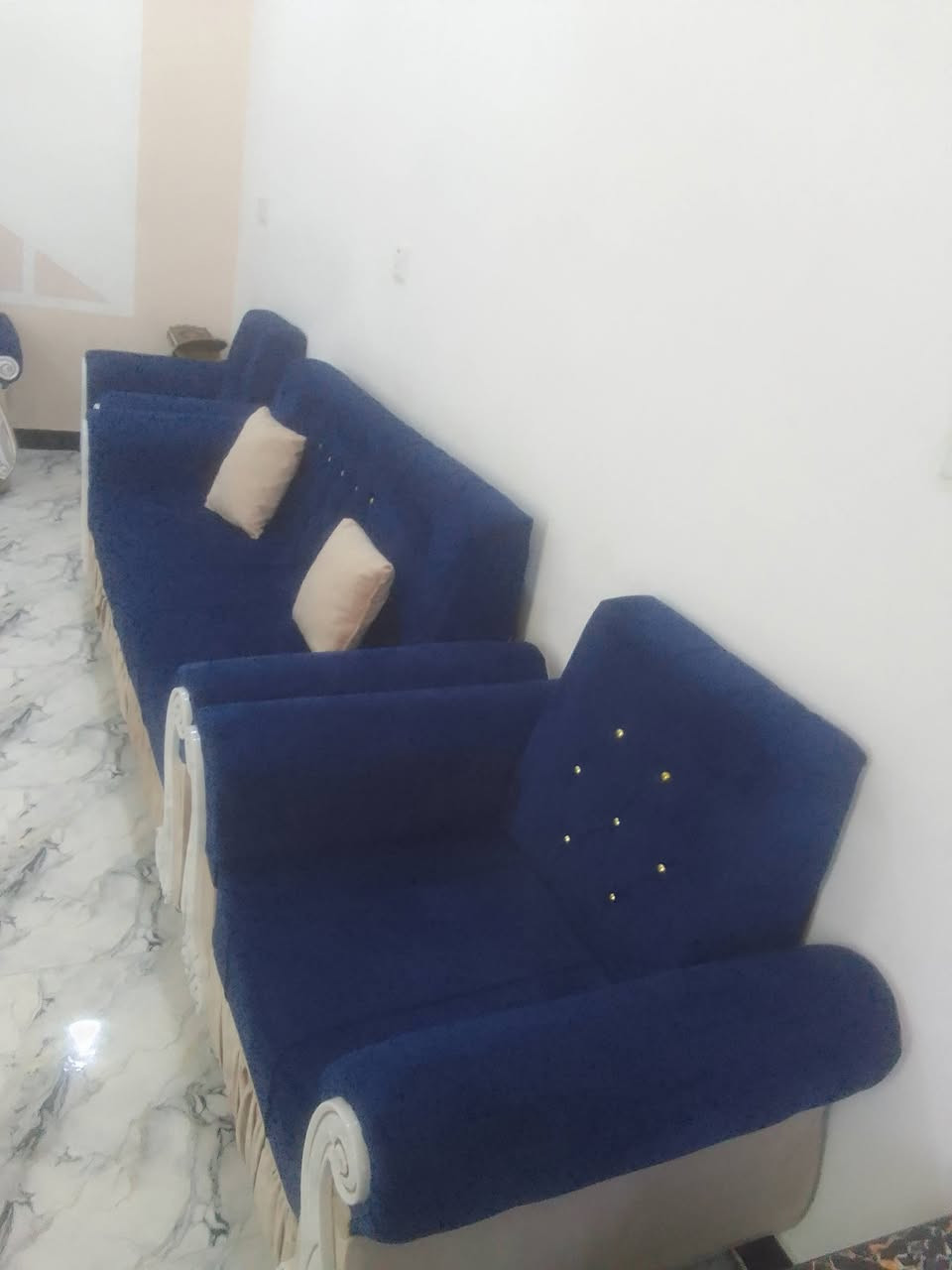 تخم للبيع نظيف  استعمال قليل  العنوان  ديالى ناحية العبارة قريت حدالاخضر 
المراسلة خاص او الاتصال على الرقم التالي 

***********
