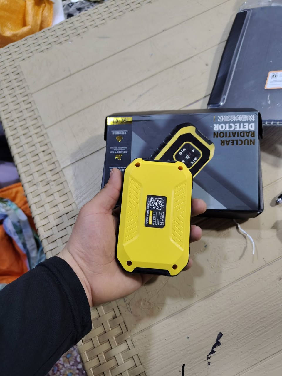 جهاز قياس الإشعاع النووي – جديد مختوم
Nuclear Radiation Detector
الجهاز جديد 100%، غير مستخدم، مختوم وبالكراتون
يقيس إشعاعات Gamma و X-ray
مناسب للمختبرات، الفحص البيئي، والورش
السعر: 100 قابل للتفاوض البسيط
للجادين فقط


**إذا كنت صاحب هذا الإعلان وتريد حذفه لأي سبب، رجاءا أرسل رسالة إلى الدعم الفني**