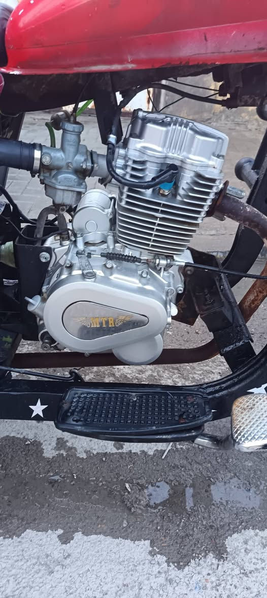 ستوته MTR موديل 15 اوراق اصولي تعمير جديد مابيها أي شي مستعمل كله جديد محرك جديد اكسن لطش جديد تواير جدد  ويلات جدد  صدر جديد  لايتات جدد ضفيره جديده كلهن جدد الستوته مابيها ايشي مستعمل انضف من الصوره سعرها مليون و300 وبيها مجال حك الجيه 1300 عنوان بصره حيانية ( *********** )
