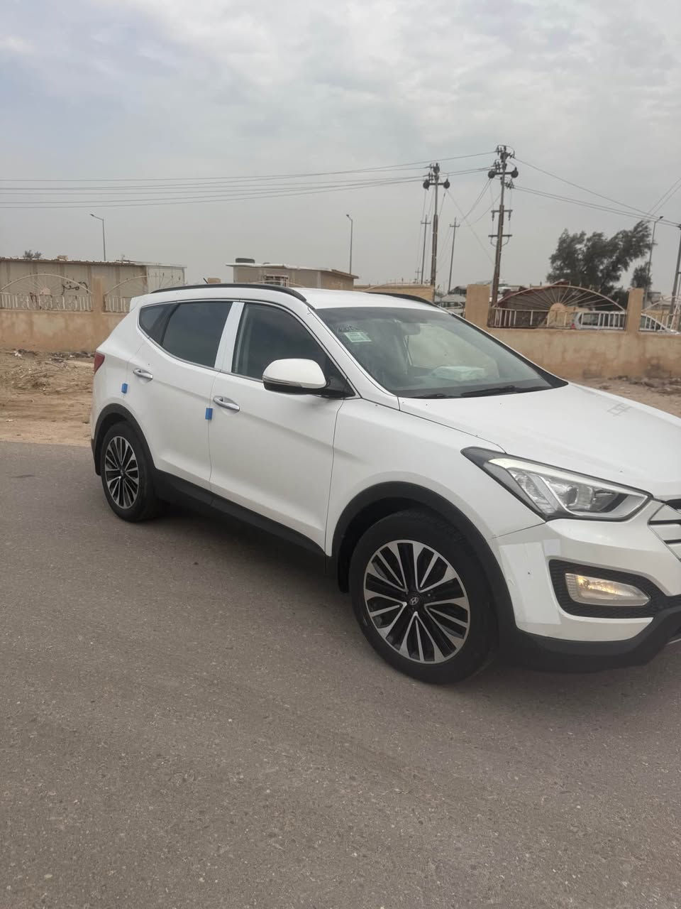 سنتافيه 2015 خليجي زيرووو شرط ماشيه 47 الف سياره عله وضع الشركه كارتون بمعنى الكلمه 7 راكب مكينه 2400 سياره كله كفاله حتى الدعاميات بيه ملاحظتين صغار فقط بارد صبعين بالباب ومامبيين وبيه طخه مصوره جو قبق البابزين بسيط سياره ماكو اخته رقم بصره تحويل ثاني يوم الشراي يتصل مكاني البصره *********** Singapore
