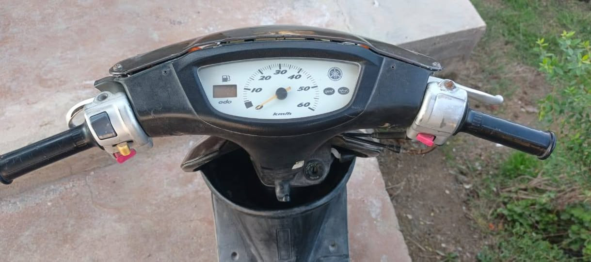 السلام عليكم دراجه عصفوريه للبيع نضيفه وحلوه عوزها ترتيبات بسيطه السعر (220)  وبي مجال مكان بابل قضاء جبله***********.....  مكلف بالنشر هذا رقم صاحبها Ali Aleamari
