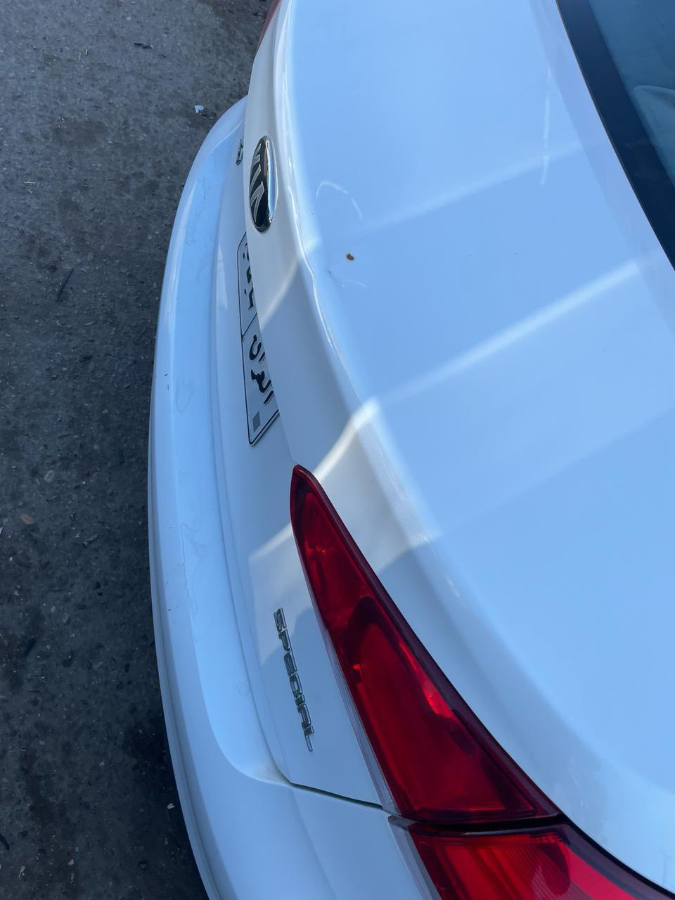 كيا سيراتو ٢٠١٨ 
كلين تايتل ولا قطعة مكفولة شرط 
محرك ٢٠٠٠
بيها كم رصعة خفيفات كلش 

محركها جديد مشدود برمضان مكفولة شرط الفحص والتراي 
مكانها تكريت 

اللي مهتم وجاد يتفضل ويتدلل هذا رقم التلفون
وسعرها مناسب  
***********
