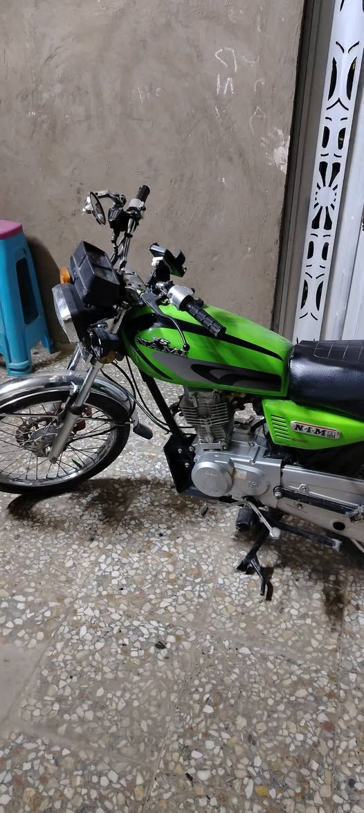 السلام عليكم دراجه اربعه كير مديل 21 نامه امتياز دراجه جديده السعر 850 وبيها مجال مكان نجف اكبال المحد الفني خاص متواجد رقم ***********
