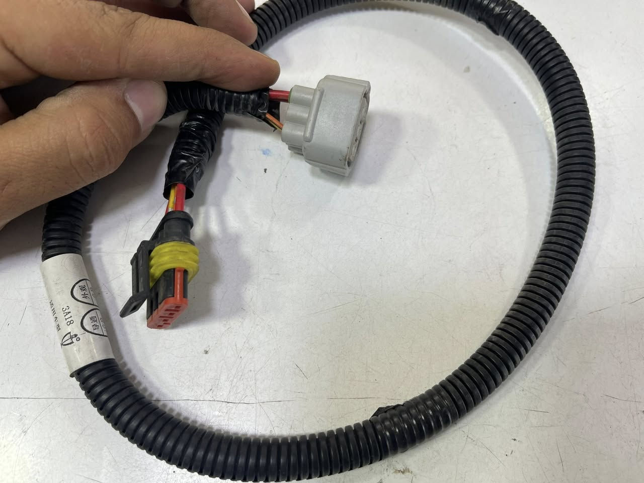 سلام عليكم 
فضلا وليس امراً اضغط على زر المتابعة ليصلكم كل ما هو جديد 
تتوفر لدينا ادوات اصلي شركة 
فوتون وجنبي H1 H2  
للطلب و الاستفسار يرجى مراسلة الصفحة او الاتصال على الرقم 
***********
