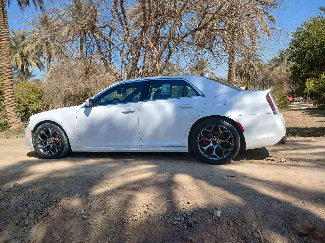 سلام عليكم
اوباما 2013 مواصفات S المعروفه سياره كلين محدثه بس دعاميه اماميه وخلفيه سياره مكفوله كفاله عامه سعره 215$ وبيه مجال حك الجيه ***********
