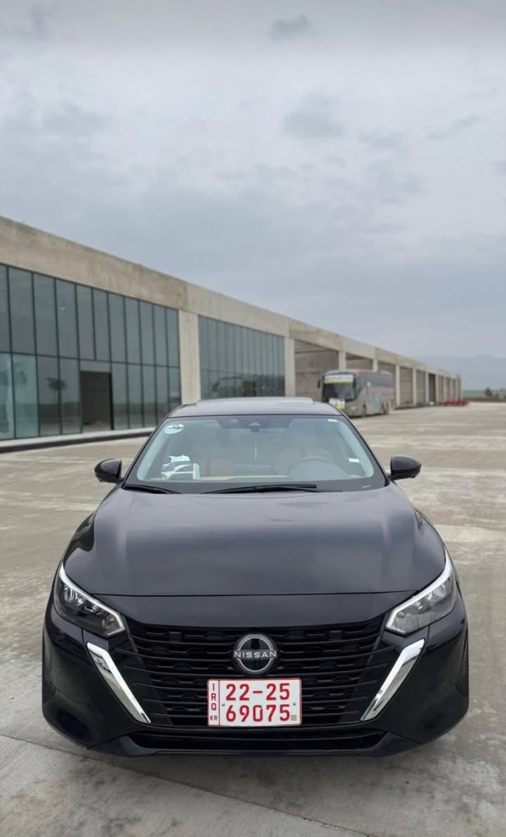 ﷽
نيسان سنترا 2024 شكل جديد Sv plus فول فول
الحادث جاملغ و ربع بنيد صبغ و باب مبدل بلادى
رقم شاصى : 3N1AB8CVXRY334336
ايرباگ ستيرن و برده راجع سستم
السعر : 145 و بيها مجال للطيبين 
ماشيه زيرو : 9 الف ميل
المواصفات : فول فول
فتحه سقف
كشن هيتر
سكان هيتر
سماعات BOSE  
داخل قرميدى
5 كاميرات 360 درجه 
رادار امامي + خلفي
كاميرا خلفيه دواره 
تشغيل عن بعد 
تحكم ستيرن فول 
كشن جلد + كشن كهرباء 
تدفئه كشنات 
تدفئه ستيرن 
سياره بدون رقم بس تترقم دهوك
اتصال او واتساب: ‭***********
