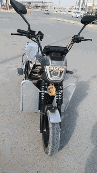 سلام عليكم ورحمة الله وبركاته عندي هاي دراجه شحن ل بيع هاذا رقمي  شقال وعليهن واتساب  ***********/***********
